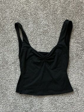 Classic Black Scoop Neck Women's Tank Top